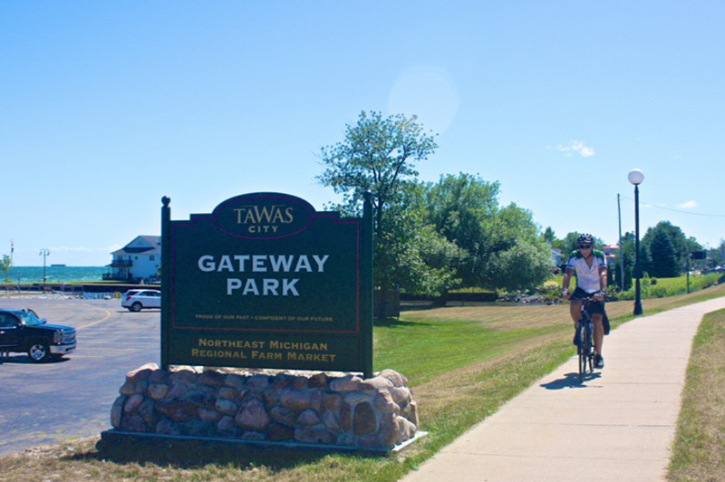 Tawas Bay Bike Trail - East